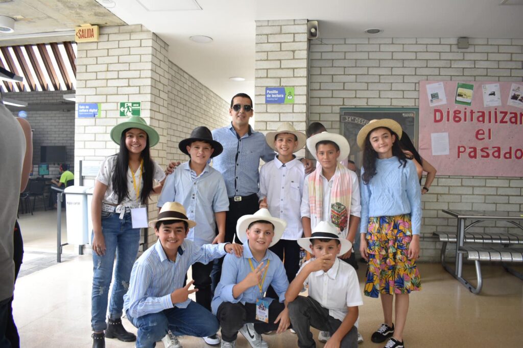 “Neruda” cultiva éxitos para la región con la trova infantil