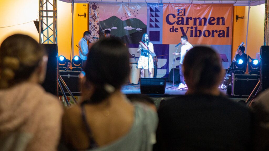 El-Carmen-de-Viboral-inaugura-el-evento-Viveros-de-Cultura-al-Parque