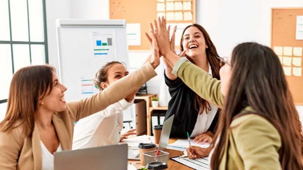 El-Emprendimiento-Femenino-Una-Oportunidad-para-una-Economía-Local-Fuerte-y-Equitativa