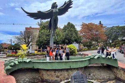 El-Peñol-celebra-sus-310-años-de-Fundación-con-literatura-periodismo-y-cine