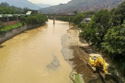 Proyecto-de-ley-declarararia-al-Rio-Aburra-y-su-cuenca-como-sujetos-de-derechos