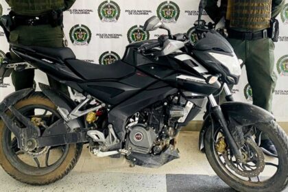 Recuperan-motocicleta-reportada-como-robada-en-Rionegro