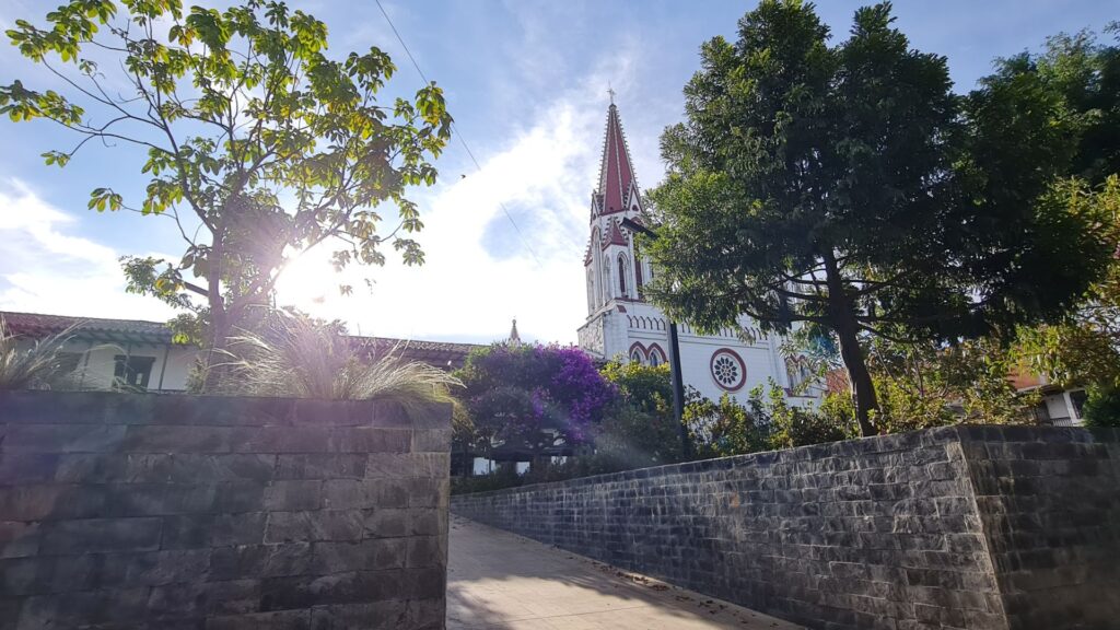 Retos - sociales - oriente - antioqueño - paula - bernal