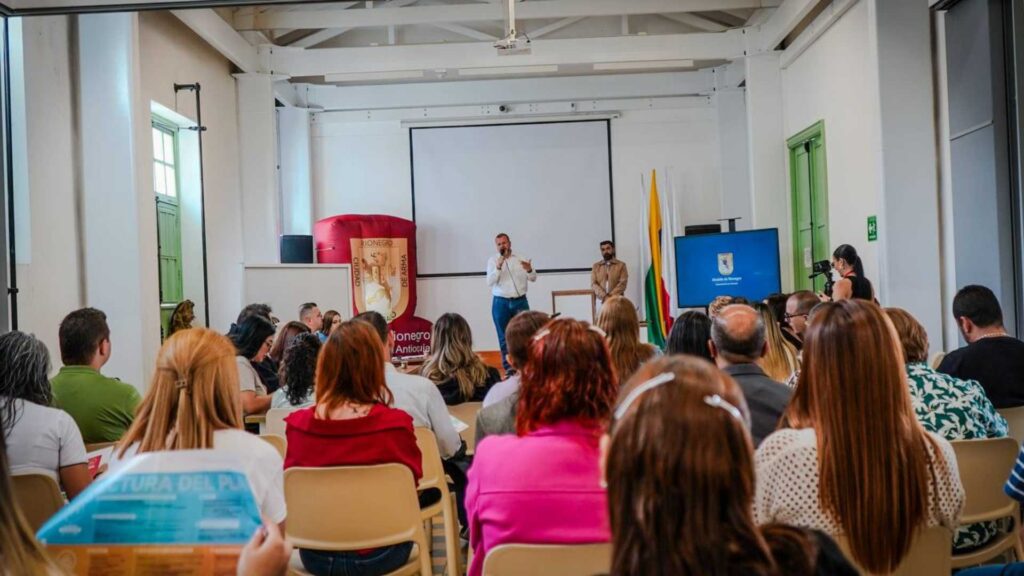 Rionegro-reestructura-el-Consejo-Municipal-de-Politica-Social-en-su-segunda-sesion