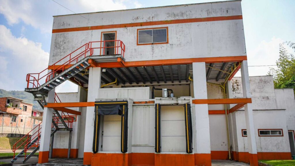 San-Carlos-reabrira-planta-de-procesamiento-de-carne-con-convenio-de-500 millones
