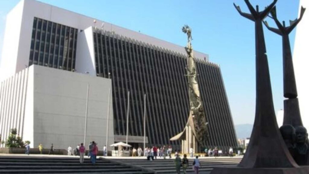 Antioquia-ocupa-el-primer-lugar-entre-las-32-gobernaciones-del-pais