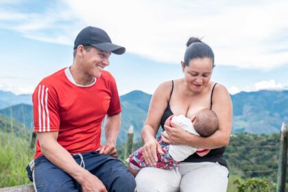 Comfenalco-Antioquia-lanza-exposiciones-pedagogicas-sobre-lactancia-humana-en-18-municipios