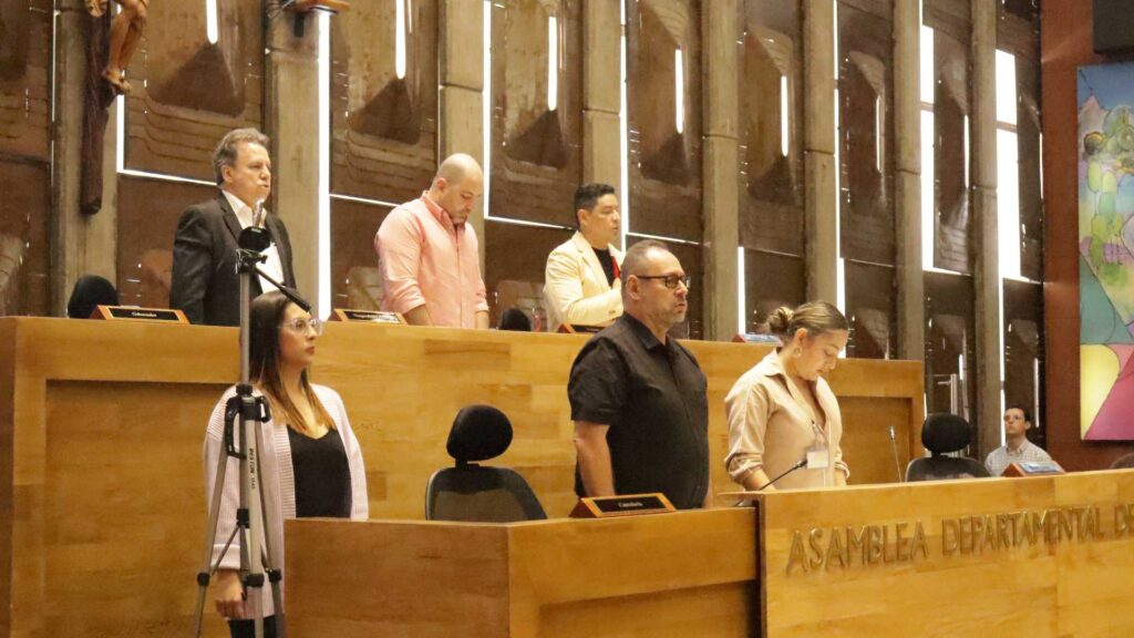 Finalizan-sesiones-extraordinarias-de-la-Asamblea-estos-son-los-4-proyectos-clave