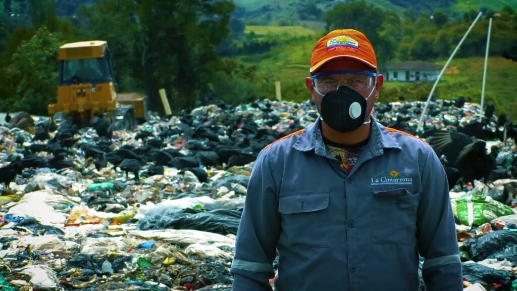 Hoy-inicia-recoleccion-nocturna-de-residuos-solidos-en-El-Carmen