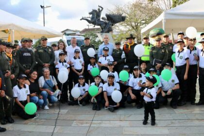 Policia-Comunitaria-el-nuevo-modelo-nacional-de-servicio-de-policia-en-Colombia