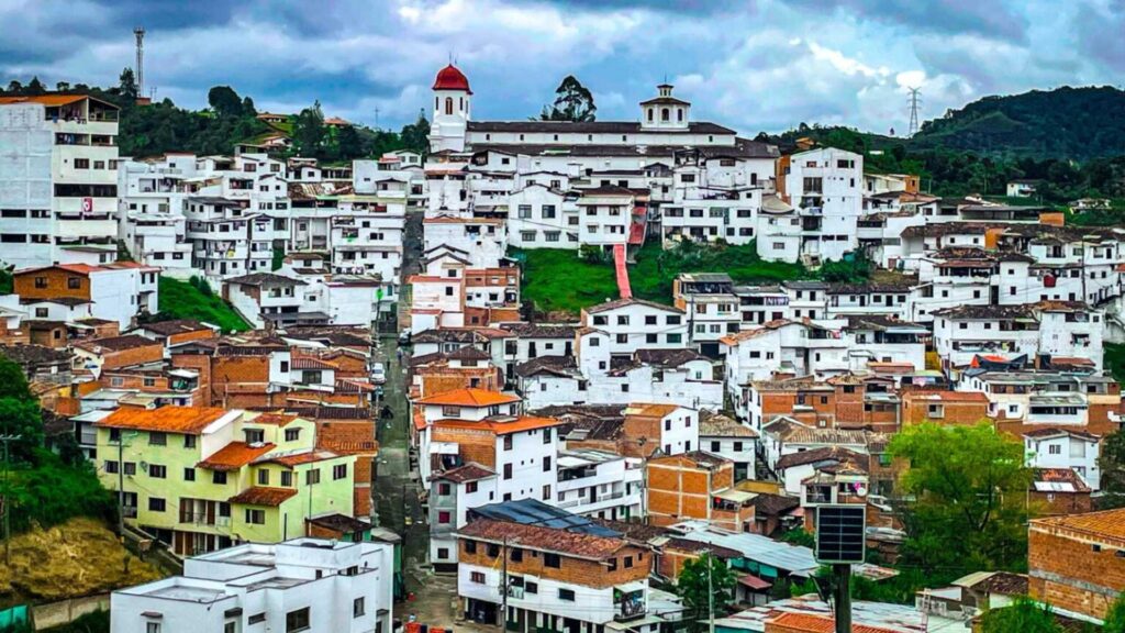 San-Vicente-Ferrer-inicia-su-proceso-de-actualizacion-de-la-formacion-catastral